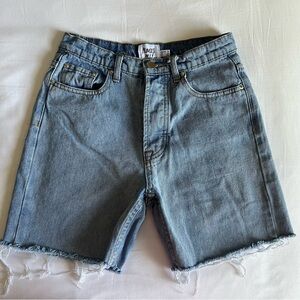 Princess Polly denim shorts (light medium wash)